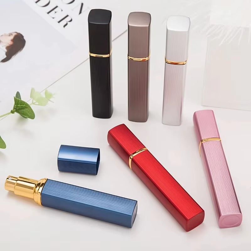 Metal Case Square Perfume Bottle Aluminum Nozzle Spray Refillable Bottle Parfum Cosmetic Glass Container 10ml Color: Black