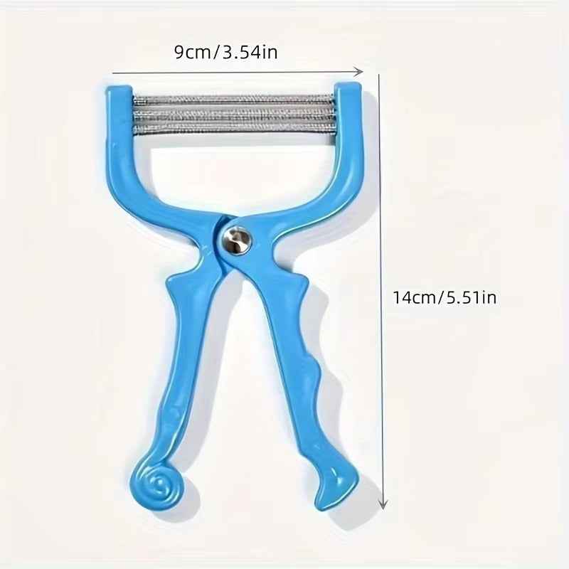 Handheld facial epilator held in hand