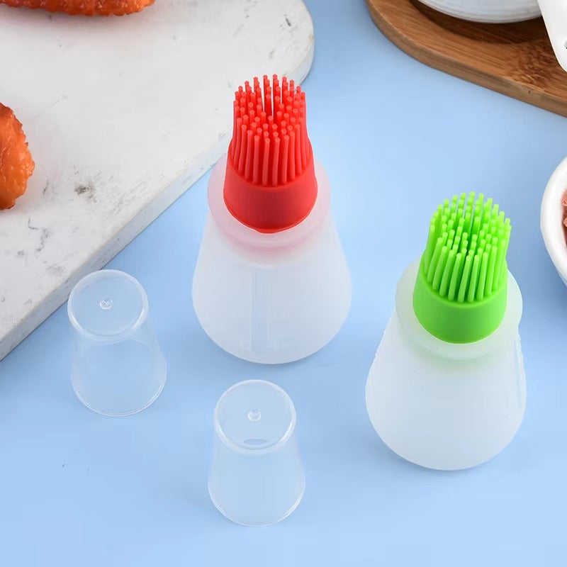 1PC Silicone Oil Bottle Brush Oil Dispenser Bottle With Barbecue Brush Portable Outdoor BBQ Accessories Kitchen Baking Gadgets Color: Green